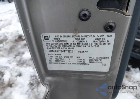 2000 Chevrolet Suburban 1500 Lt from USA, damaged, VIN 3GNFK16T8YG173923